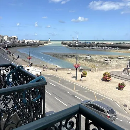 Les Terrasses Du Quai 아파트